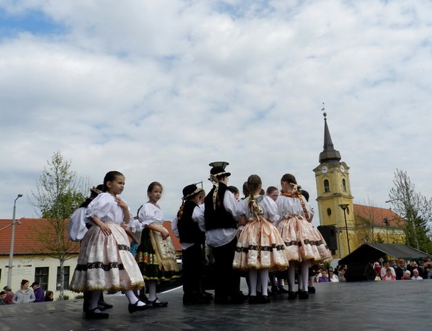 Katonai toborzás Berettyóújfaluban 18